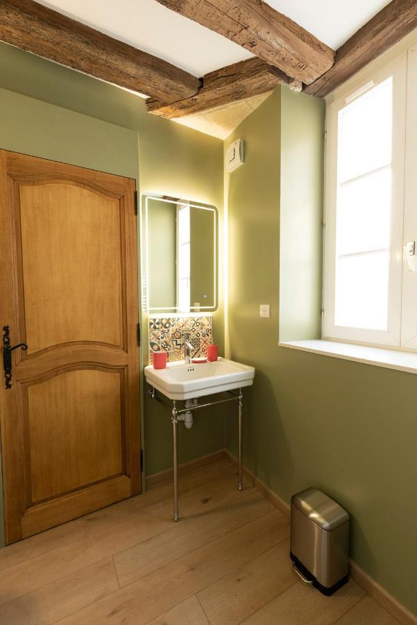 Appartement La Lirosane, 3 Studios, 3,7km Du Zoo, Centre-ville Saint-Aignan (Loir-et-Cher)